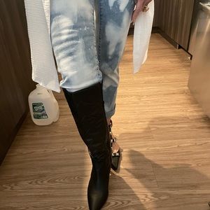 Gorgeous Kurt Geiger quilted boots